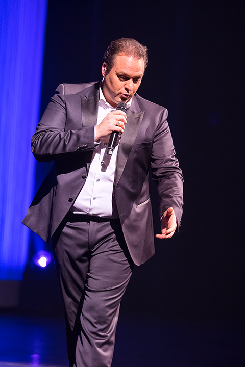 Frans Bauer @ Stadsschouwburg Antwerpen, picture 13, photographed by Elke Briers - FrontView Magazine