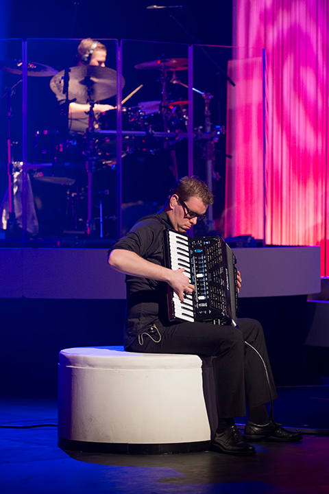 Frans Bauer @ Stadsschouwburg Antwerpen, picture 15, photographed by Elke Briers - FrontView Magazine