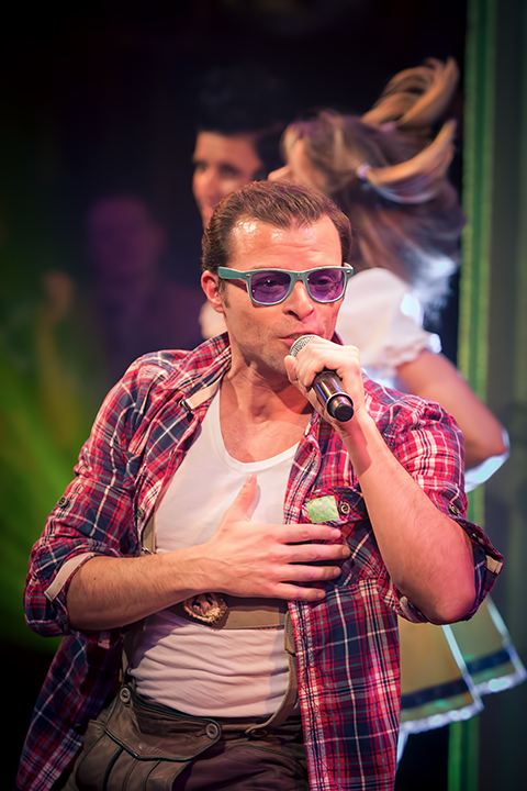 Annes Café @ Café Local, picture 74, photographed by Elke Briers - FrontView Magazine