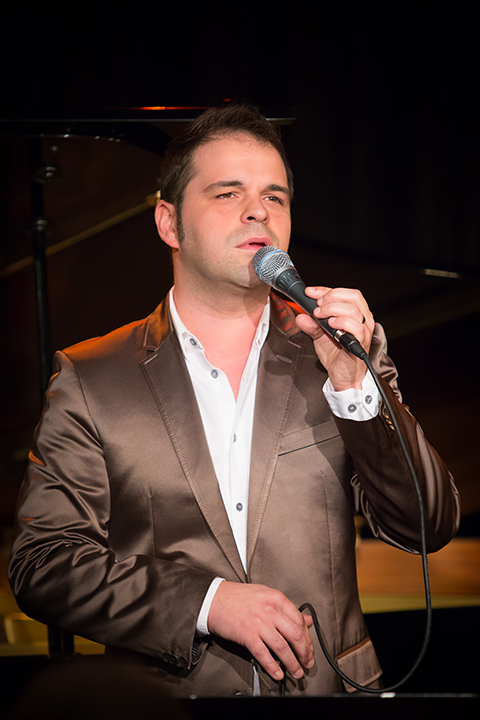 Hotel Vocal - Hans Peter Janssens @ Fakkelteater, picture 3, photographed by Elke Briers - FrontView Magazine