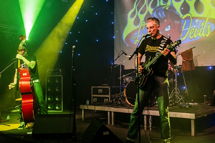 Lucky Devils @ De Pit, foto 16, foto's door Edwin Houdevelt - FrontView Magazine