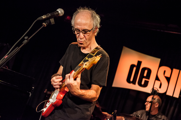 Raymond van het Groenewoud @ De Singer, picture 10, photographed by Dorien Goetschalckx - FrontView Magazine