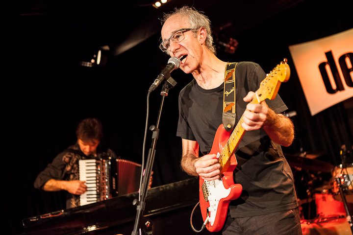 Raymond van het Groenewoud @ De Singer, picture 11, photographed by Dorien Goetschalckx - FrontView Magazine
