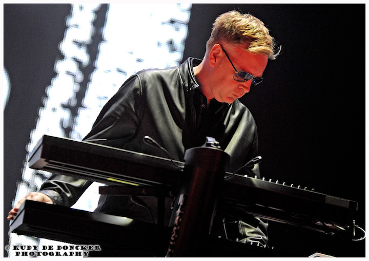 Depeche Mode @ Sportpaleis, picture 7, photographed by Rudy De Doncker - FrontView Magazine