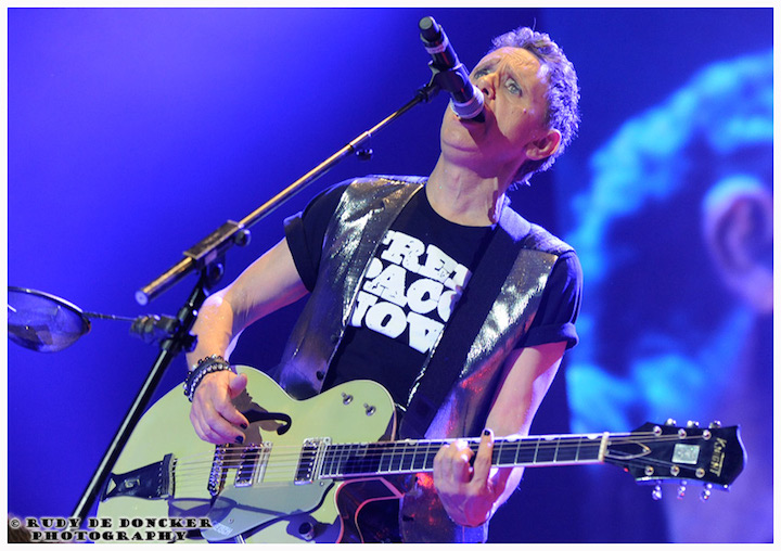 Depeche Mode @ Sportpaleis, picture 22, photographed by Rudy De Doncker - FrontView Magazine