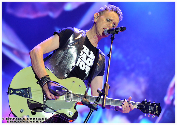 Depeche Mode @ Sportpaleis, picture 23, photographed by Rudy De Doncker - FrontView Magazine