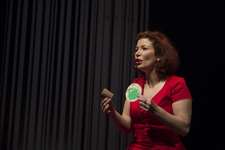 Veerle Malschaert - EcoDiva @ arenberg, foto 16, foto's door Steven Stausens - FrontView Magazine