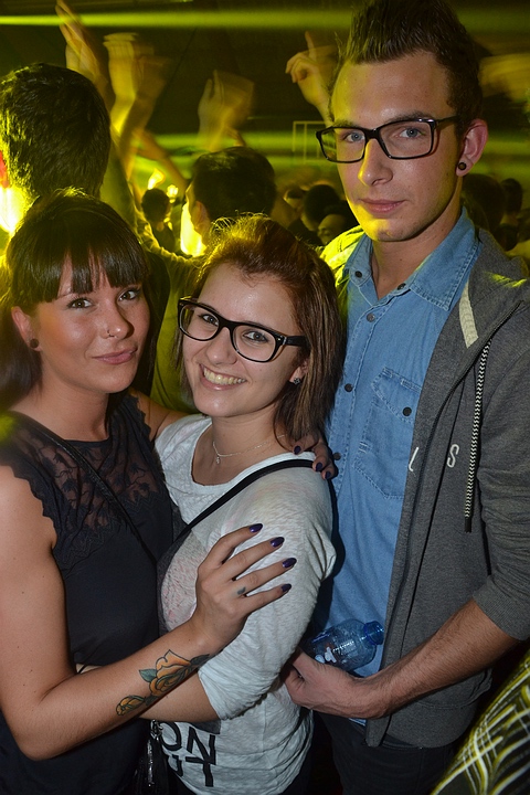 Clubber Fever @ Hulshout, picture 9, photographed by Tom Van Tongerloo - FrontView Magazine