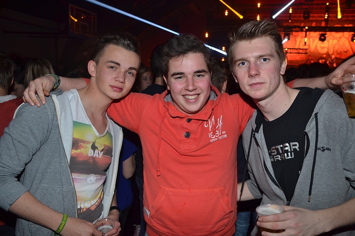 Clubber Fever @ Hulshout, picture 13, photographed by Tom Van Tongerloo - FrontView Magazine