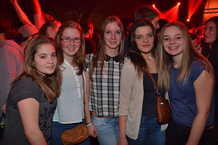 Clubber Fever @ Hulshout, picture 14, photographed by Tom Van Tongerloo - FrontView Magazine