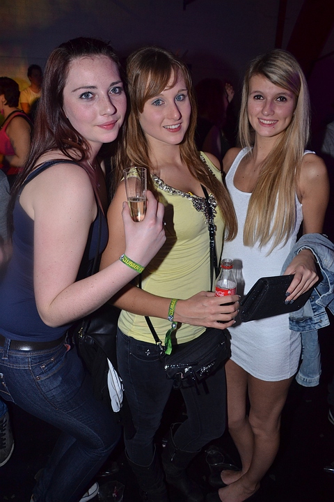 Clubber Fever @ Hulshout, picture 18, photographed by Tom Van Tongerloo - FrontView Magazine