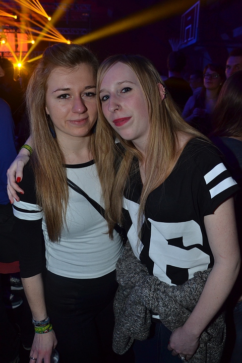 Clubber Fever @ Hulshout, picture 35, photographed by Tom Van Tongerloo - FrontView Magazine