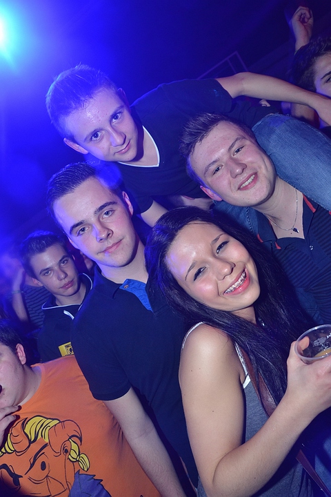 Clubber Fever @ Hulshout, picture 37, photographed by Tom Van Tongerloo - FrontView Magazine