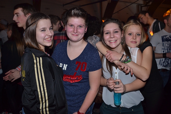 Clubber Fever @ Hulshout, picture 53, photographed by Tom Van Tongerloo - FrontView Magazine