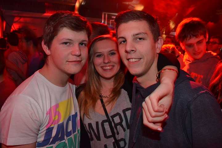 Clubber Fever @ Hulshout, picture 89, photographed by Tom Van Tongerloo - FrontView Magazine