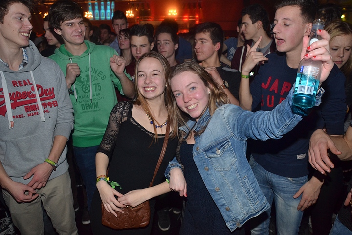 Clubber Fever @ Hulshout, picture 108, photographed by Tom Van Tongerloo - FrontView Magazine