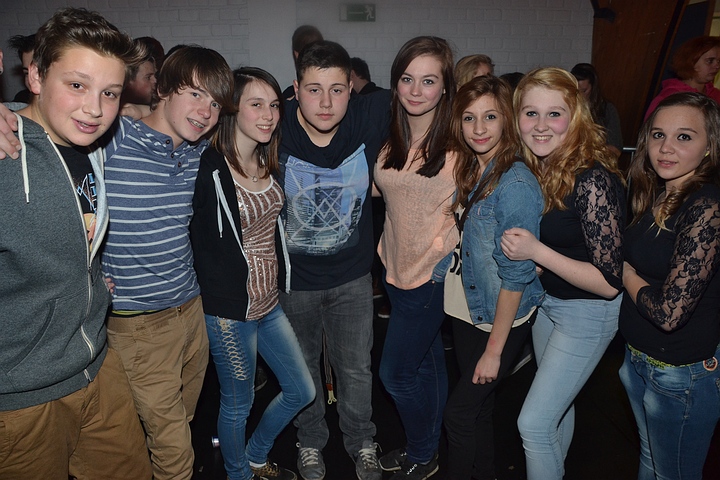 Clubber Fever @ Hulshout, picture 141, photographed by Tom Van Tongerloo - FrontView Magazine