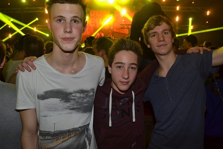 Clubber Fever @ Hulshout, picture 165, photographed by Tom Van Tongerloo - FrontView Magazine
