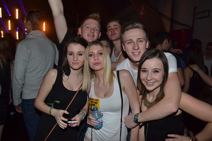 Clubber Fever @ Hulshout, picture 185, photographed by Tom Van Tongerloo - FrontView Magazine