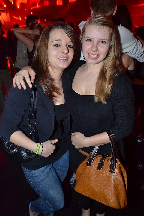 Clubber Fever @ Hulshout, picture 222, photographed by Tom Van Tongerloo - FrontView Magazine