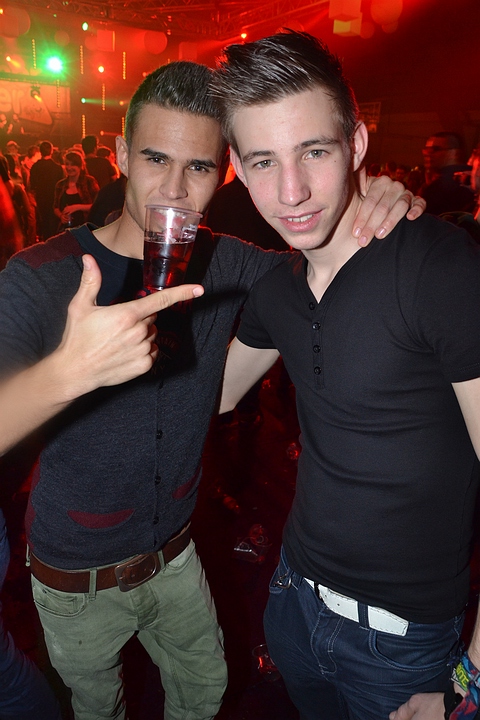 Clubber Fever @ Hulshout, picture 235, photographed by Tom Van Tongerloo - FrontView Magazine