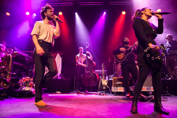 Edward Sharpe And The Magnetic Zeros @ Effenaar, picture 16, photographed by Dorien Goetschalckx - FrontView Magazine