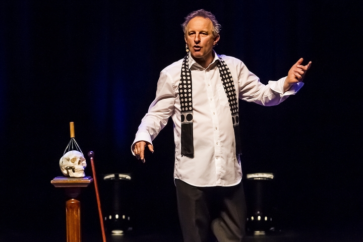 Eindelijk! Hamlet @ Fakkeltheater Antwerpen, foto 9, foto's door Marco Bastiaens - FrontView Magazine
