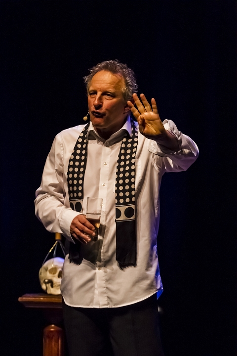 Eindelijk! Hamlet @ Fakkeltheater Antwerpen, foto 12, foto's door Marco Bastiaens - FrontView Magazine