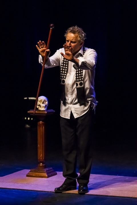 Eindelijk! Hamlet @ Fakkeltheater Antwerpen, foto 14, foto's door Marco Bastiaens - FrontView Magazine