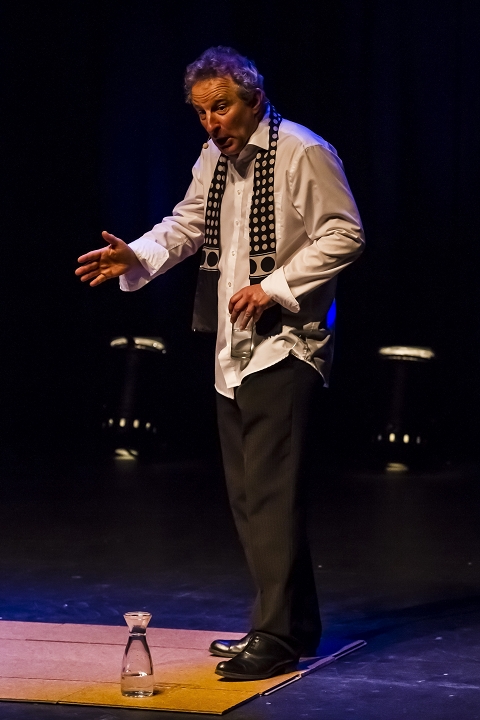 Eindelijk! Hamlet @ Fakkeltheater Antwerpen, foto 26, foto's door Marco Bastiaens - FrontView Magazine