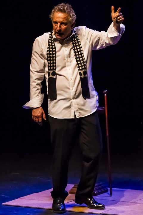 Eindelijk! Hamlet @ Fakkeltheater Antwerpen, foto 28, foto's door Marco Bastiaens - FrontView Magazine