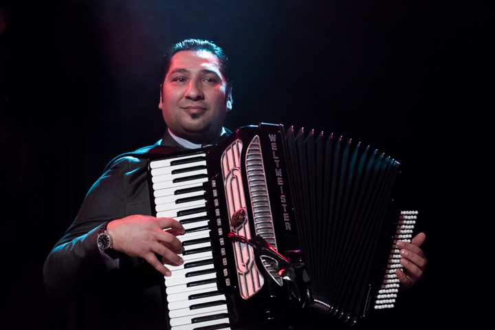 Taraf de Haidouks @ De Casino Sint-Niklaas, picture 4, photographed by Guy Danneels - FrontView Magazine