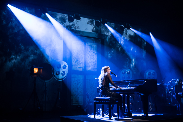 Birdy @ Koninklijk Circus, foto 8, foto's door Dorien Goetschalckx - FrontView Magazine