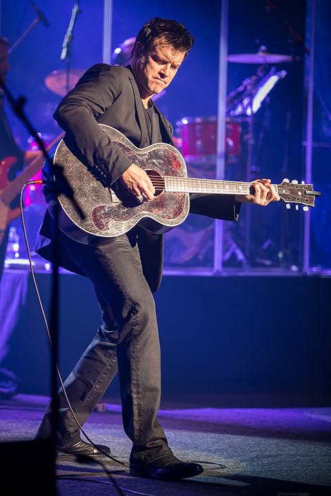 Roch Voisine @ Koninklijk Circus, picture 23, photographed by Elke Briers - FrontView Magazine