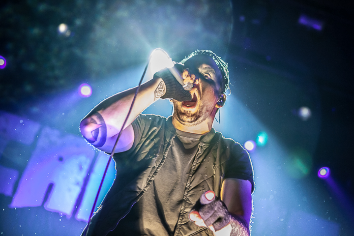callejon @ AB, picture 1, photographed by Dorien Goetschalckx - FrontView Magazine
