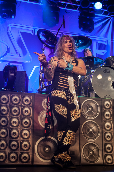 Steel Panther @ Live Music Hall, foto 22, foto's door Dorien Goetschalckx - FrontView Magazine