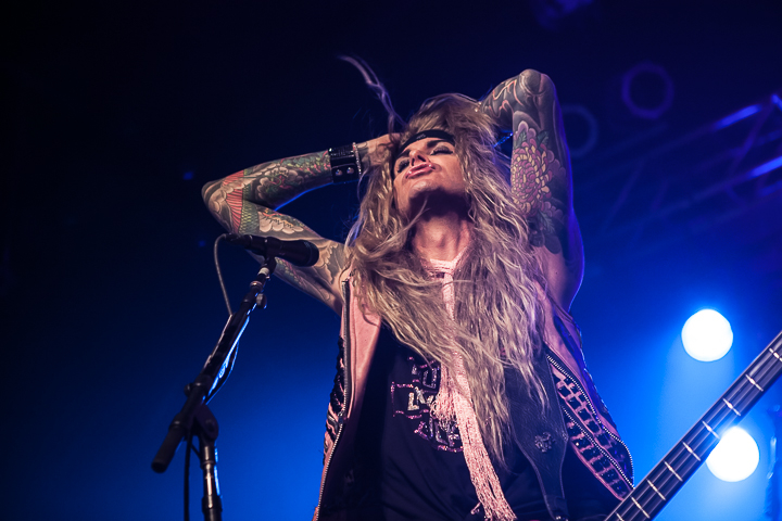Steel Panther @ Live Music Hall, foto 25, foto's door Dorien Goetschalckx - FrontView Magazine