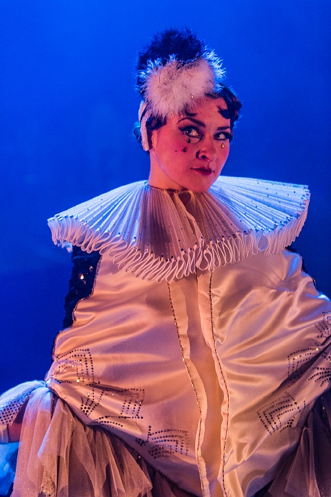 Burlesque Follies Deluxe @ De Roma, picture 21, photographed by Edwin Houdevelt - FrontView Magazine