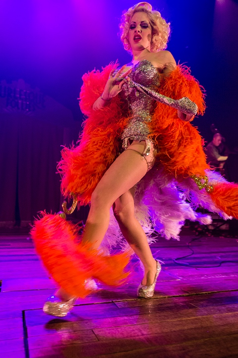 Burlesque Follies Deluxe @ De Roma, picture 35, photographed by Edwin Houdevelt - FrontView Magazine