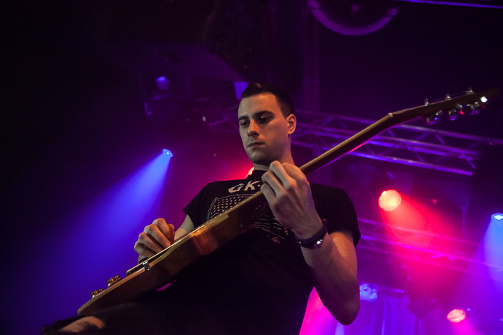 Mayday Parade @ Effenaar, picture 3, photographed by Dorien Goetschalckx - FrontView Magazine