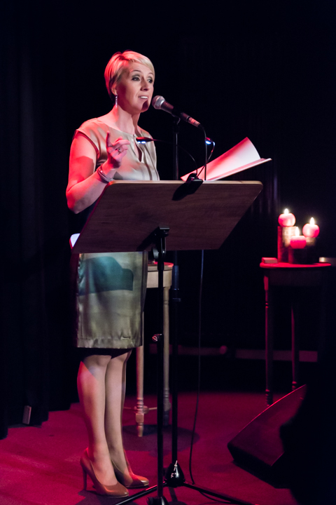 naPUURlijk - Ann De Winne zingt Vlaams @ Fakkelteater te Antwerpen, foto 3, foto's door Guy Danneels - FrontView Magazine