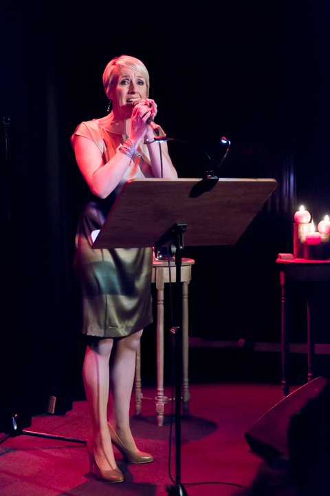 naPUURlijk - Ann De Winne zingt Vlaams @ Fakkelteater te Antwerpen, foto 8, foto's door Guy Danneels - FrontView Magazine