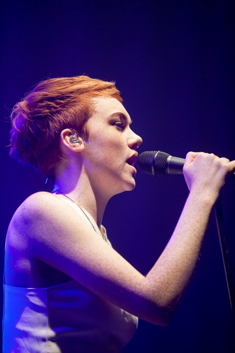Chlöe Howl @ Vorst Nationaal, picture 9, photographed by Koen Rondelez - FrontView Magazine
