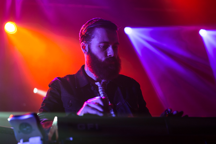 City And Colour @ 013, picture 4, photographed by Dorien Goetschalckx - FrontView Magazine