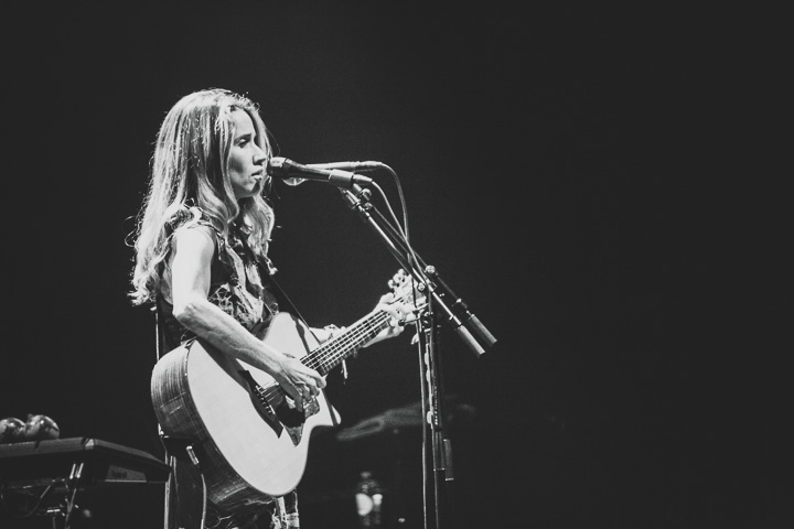 Heather Nova Muziekgebouw Eindhoven, picture 9, photographed by Kris Saelen - FrontView Magazine