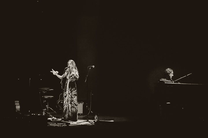 Heather Nova Muziekgebouw Eindhoven, picture 17, photographed by Kris Saelen - FrontView Magazine