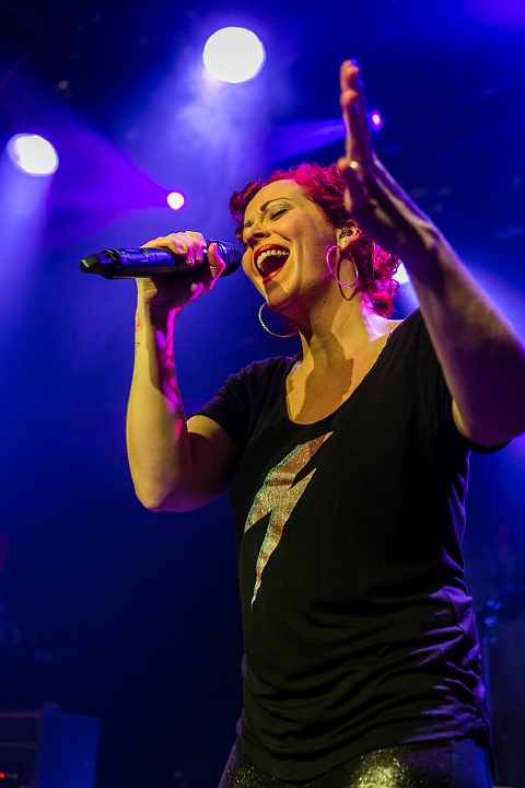 Anneke Van Giersbergen @ 013, picture 18, photographed by Edwin Houdevelt - FrontView Magazine