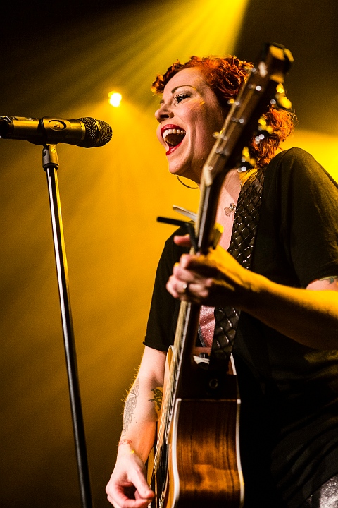 Anneke Van Giersbergen @ 013, picture 22, photographed by Edwin Houdevelt - FrontView Magazine