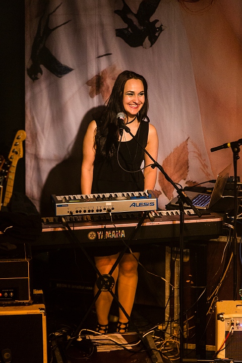 Anneke Van Giersbergen @ 013, picture 38, photographed by Edwin Houdevelt - FrontView Magazine