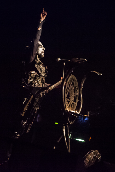 Behemoth @ Trix, foto 28, foto's door Dorien Goetschalckx - FrontView Magazine